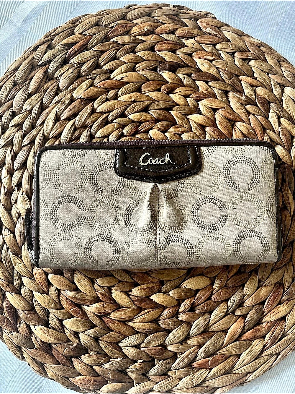 Coach Wallet Madison Dotted Op Art Accordion